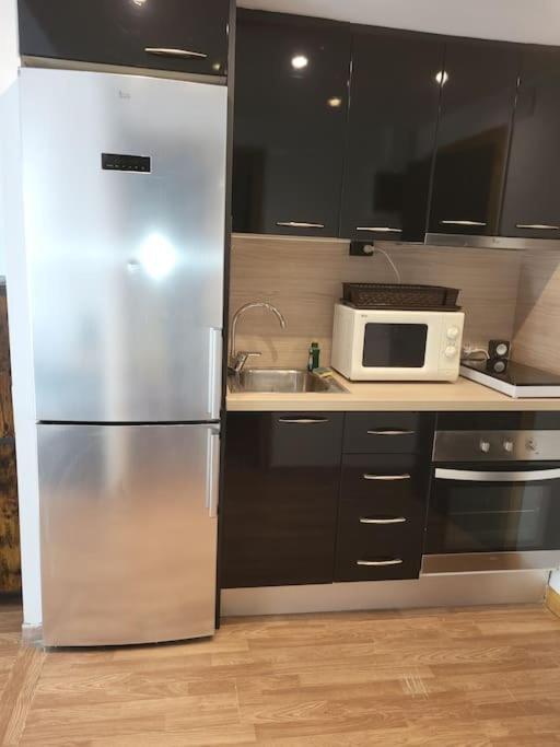 Superbe Apartement En Residence Avec Piscine Росес Екстериор снимка