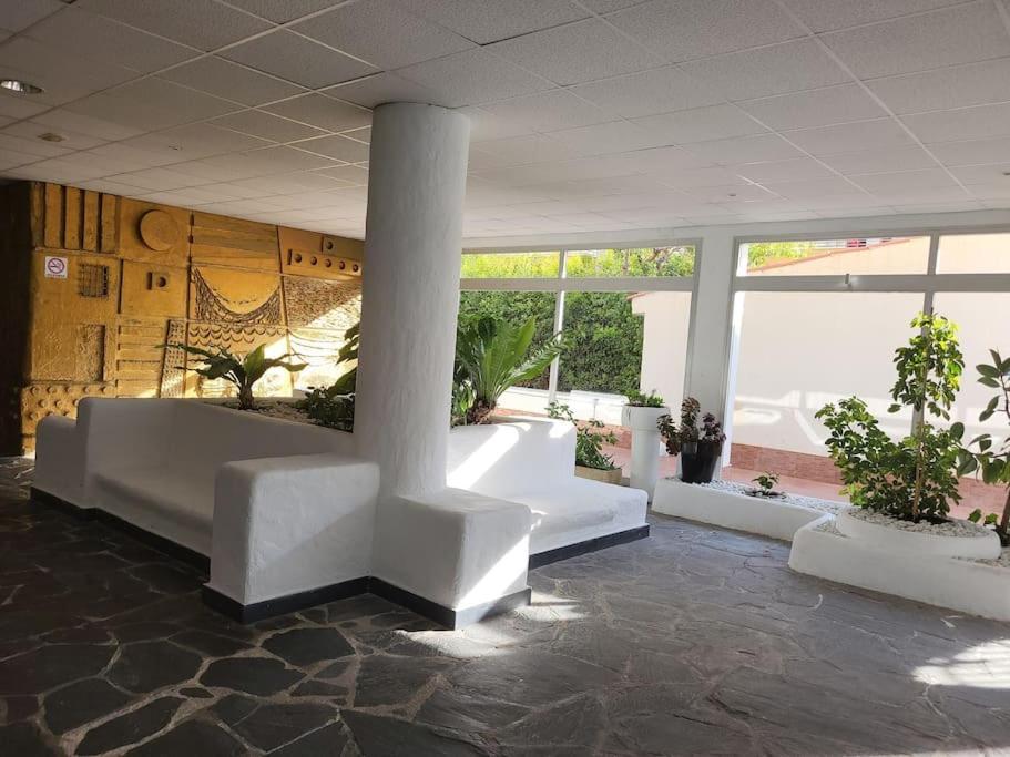 Superbe Apartement En Residence Avec Piscine Росес Екстериор снимка